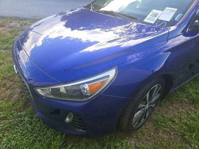 Used 2020 Hyundai Elantra GT w/ Style Package 02 FWD image 3