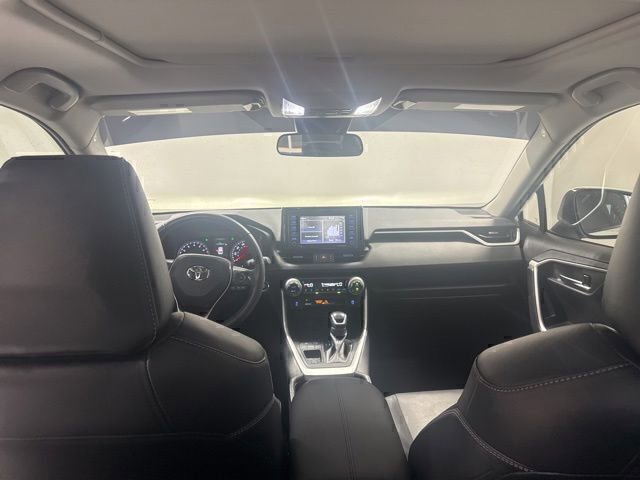 Used 2021 Toyota RAV4 XLE Premium FWD image 18