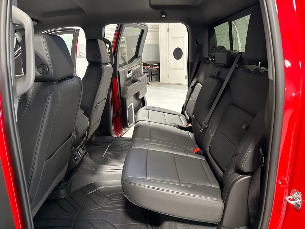 New 2026 Chevrolet Silverado 1500 LT w/ Leather Package AWD/4WD image 39