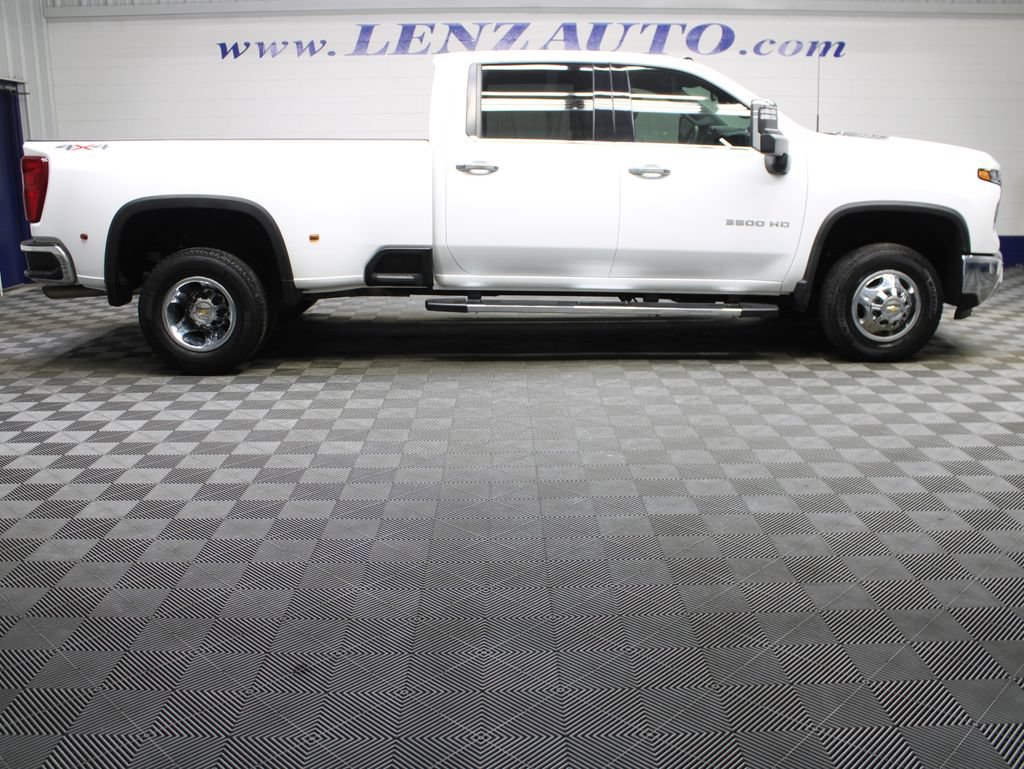 Used 2024 Chevrolet Silverado 3500 LTZ w/ LTZ Convenience Package AWD/4WD video 2