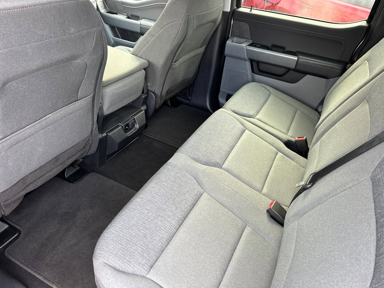 Used 2024 Ford F150 XLT w/ Tow/Haul Package image 11