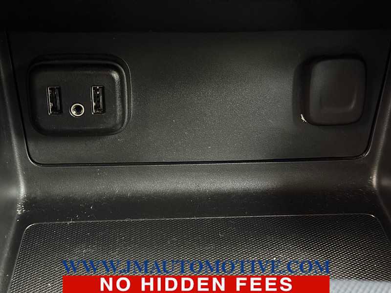 Used 2021 Chevrolet Colorado Z71 w/ Z71 Midnight Edition image 33