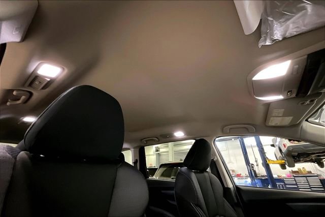 Used 2025 Subaru Ascent Premium image 22
