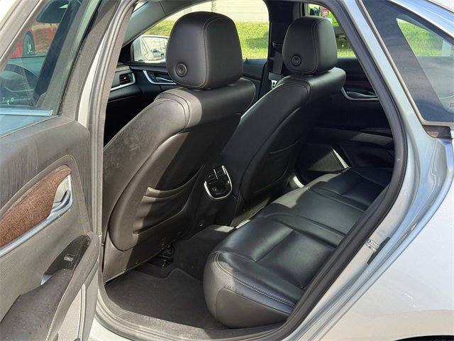 Used 2019 Cadillac XTS Luxury image 28