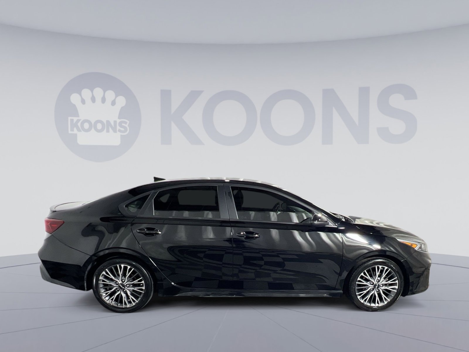 Used 2022 Kia Forte GT-Line w/ GT-Line Technology Package image 8