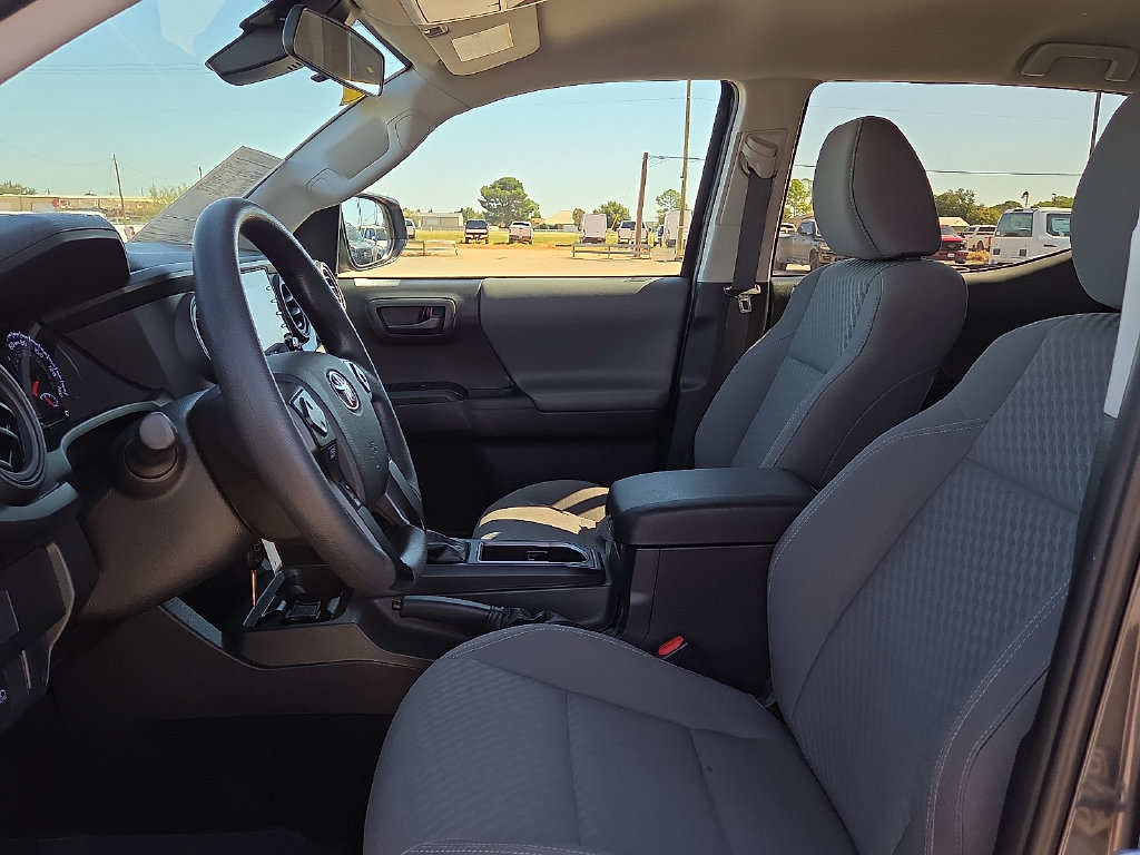 Used 2023 Toyota Tacoma SR AWD/4WD image 22