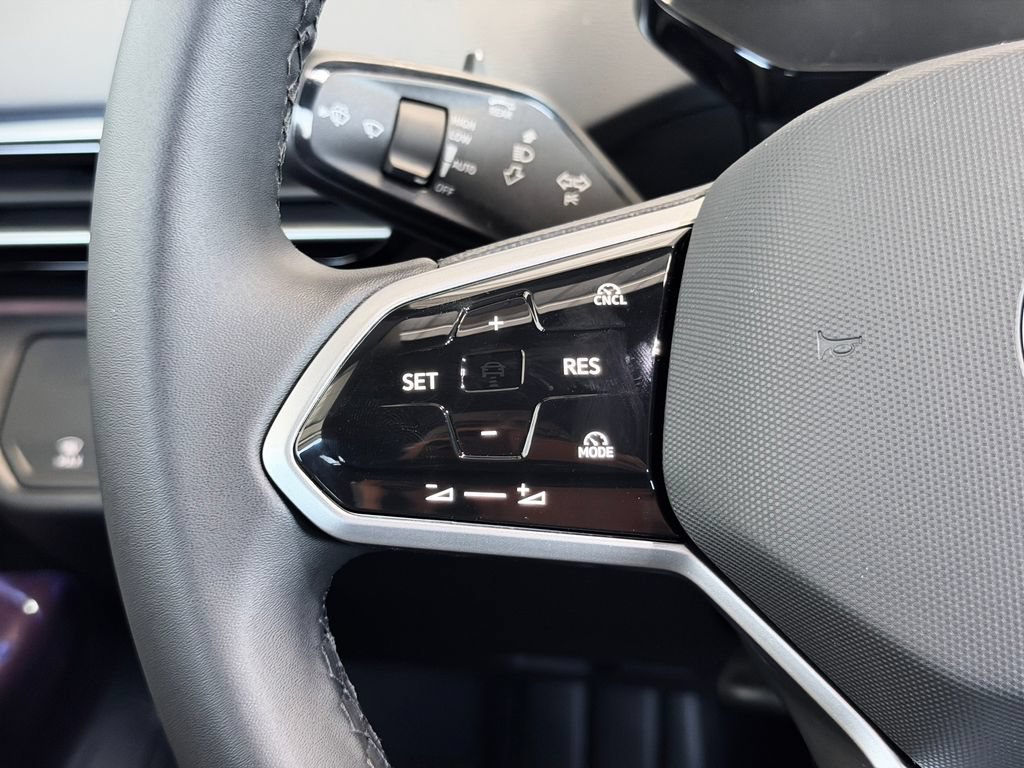 New 2026 Volkswagen ID.4 Pro RWD image 13