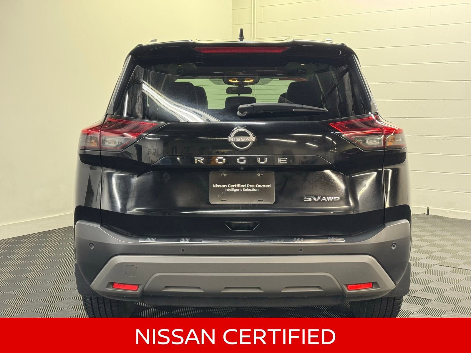 Certified 2022 Nissan Rogue SV w/ SV Premium Package image 9