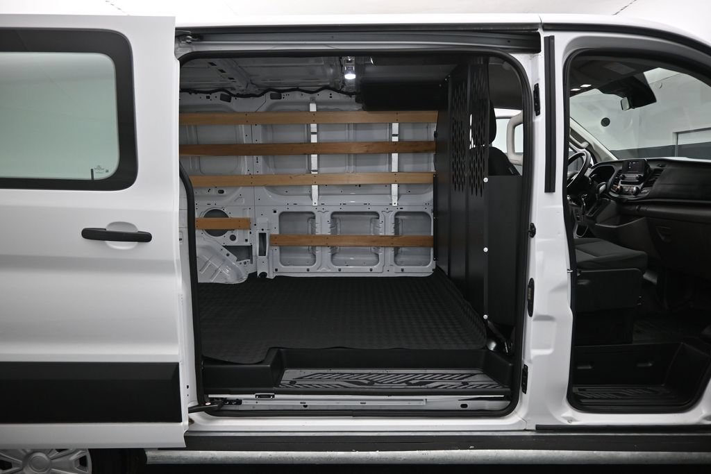 Certified 2025 Ford Transit 250 Low Roof w/ Exterior Upgrade Package RWD image 17