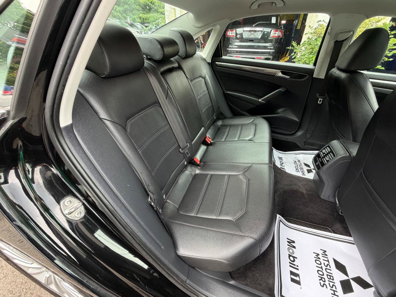 Used 2016 Volkswagen Passat 1.8T SE FWD image 35