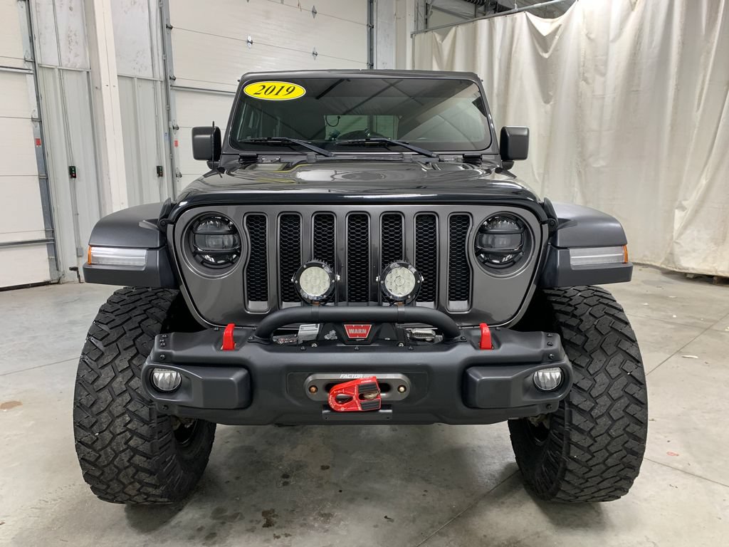 Used 2019 Jeep Wrangler Rubicon w/ Steel Bumper Group AWD/4WD image 14