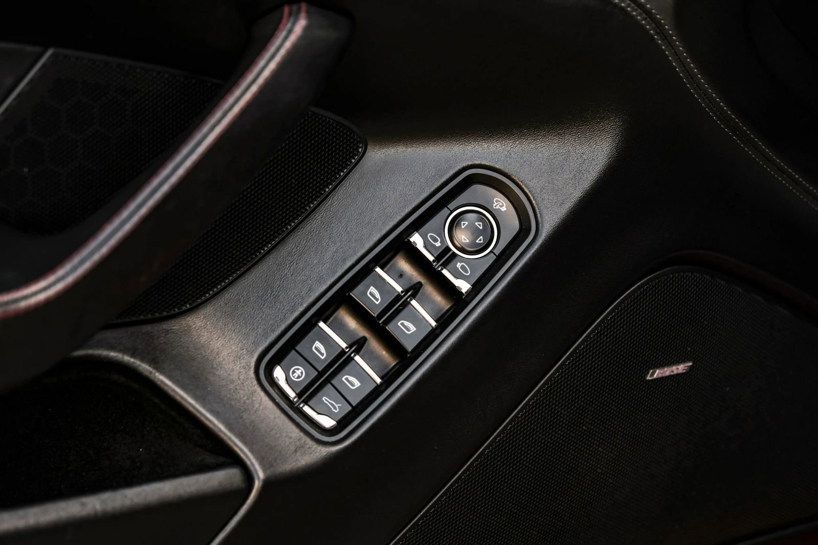 Used 2013 Porsche Panamera GTS image 43