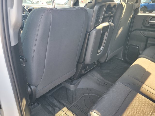 Used 2022 Chevrolet Silverado 2500 Custom w/ Custom Value Package AWD/4WD image 12