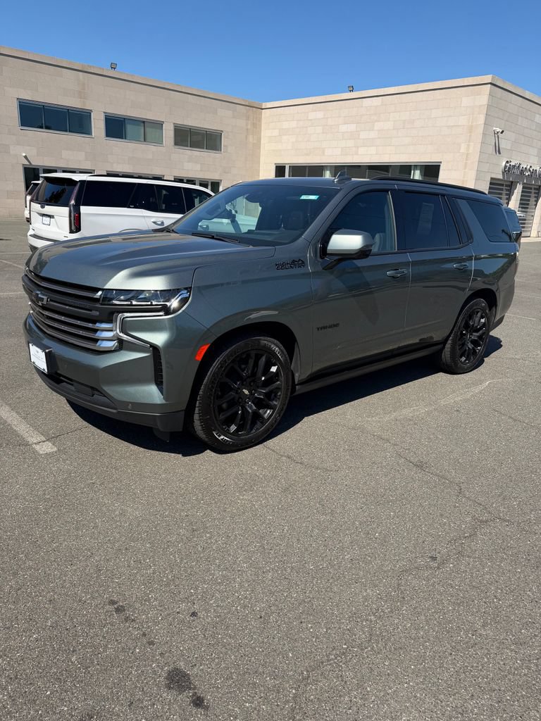 Used 2023 Chevrolet Tahoe High Country AWD/4WD image 4