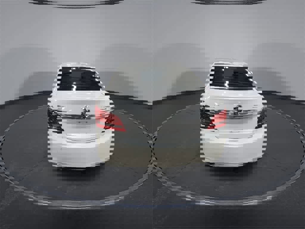 Used 2015 Buick LaCrosse Premium w/ Driver Confidence Package #1 image 7