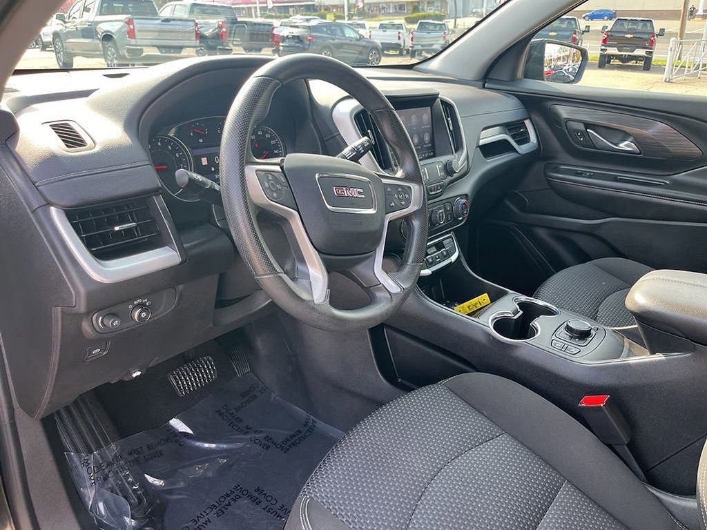 Used 2022 GMC Terrain SLE w/ Driver Convenience Package image 18