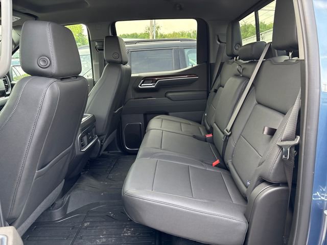 Used 2026 GMC Sierra 1500 Elevation w/ Elevation Premium Package AWD/4WD image 10