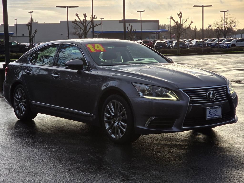 Used 2014 Lexus LS 460 image 3