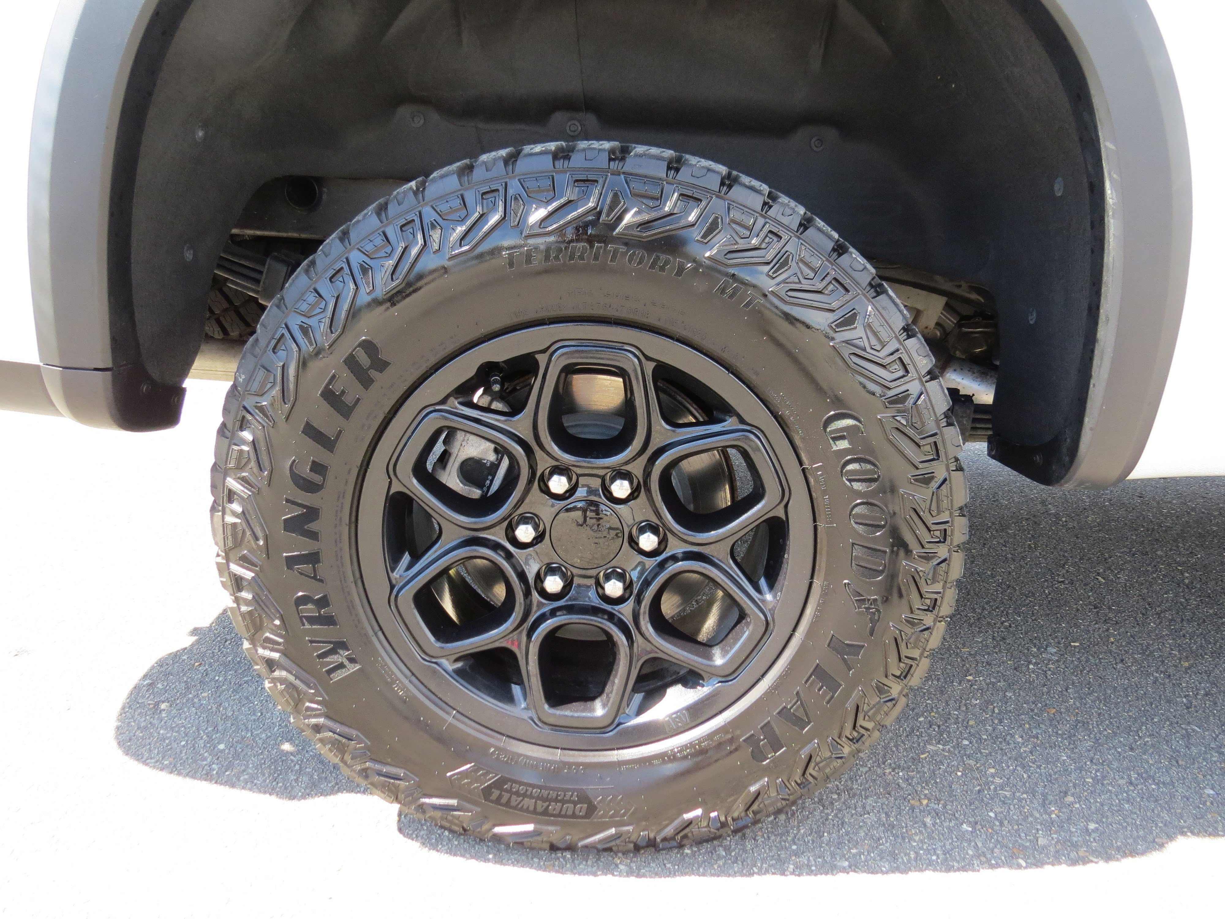 Certified 2024 Chevrolet Silverado 1500 ZR2 w/ ZR2 Bison Edition image 13