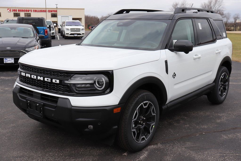 New 2025 Ford Bronco Sport Outer Banks w/ Outer Banks Tech Package+ image 3