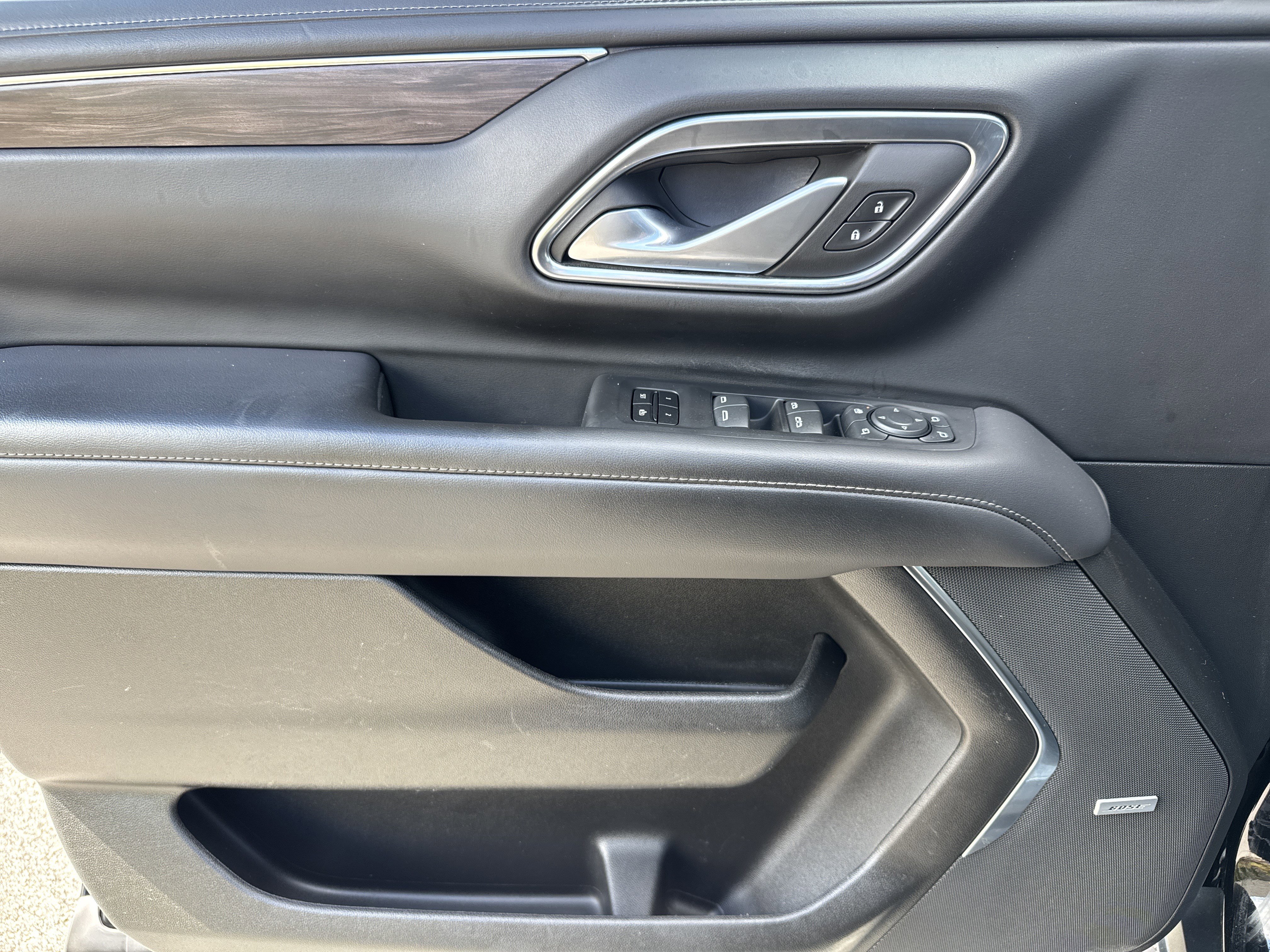 Used 2023 Chevrolet Tahoe Z71 w/ Luxury Package image 13