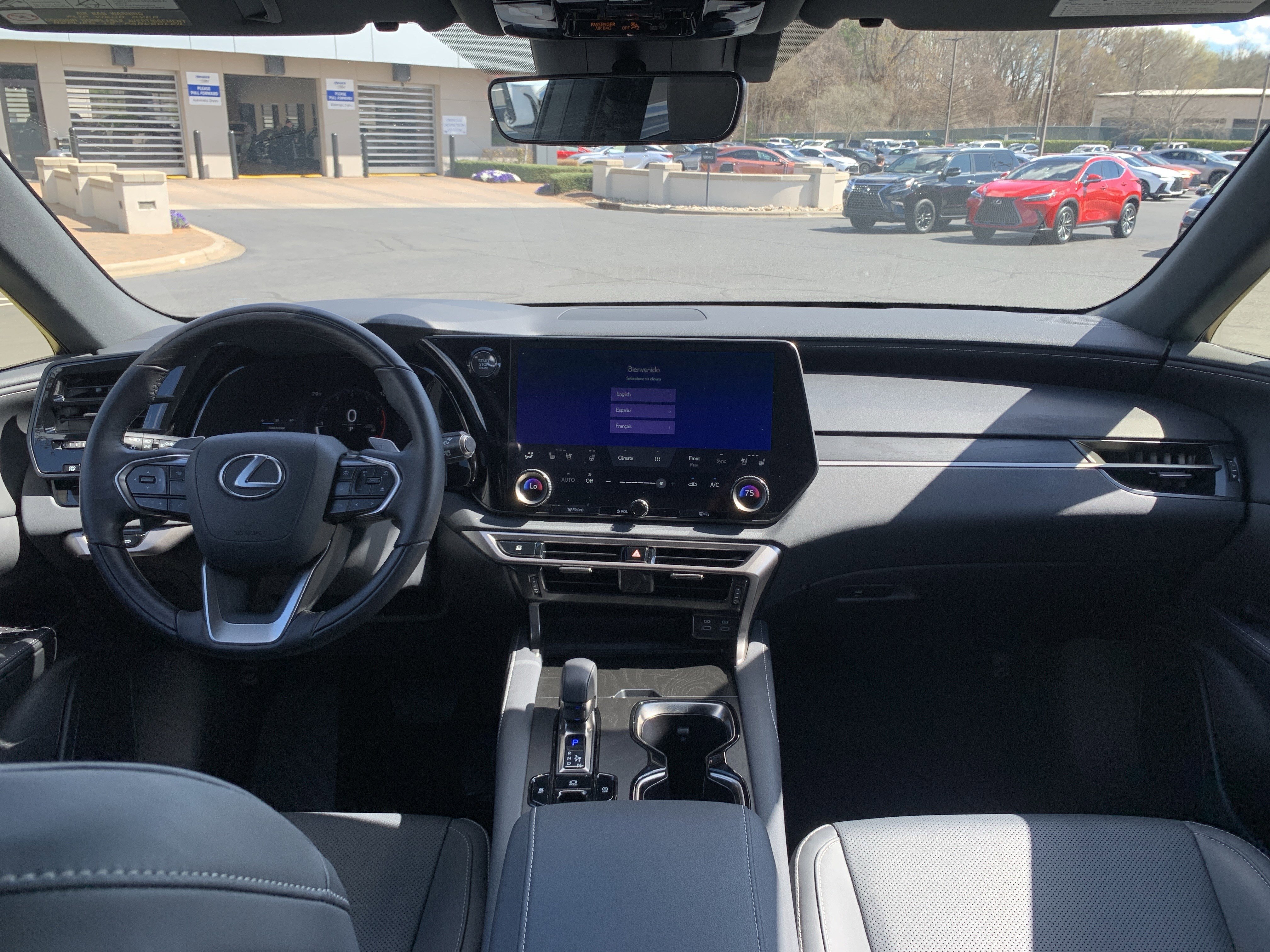 Certified 2025 Lexus RX 350 Premium w/ Accessory Package (Z1) image 17