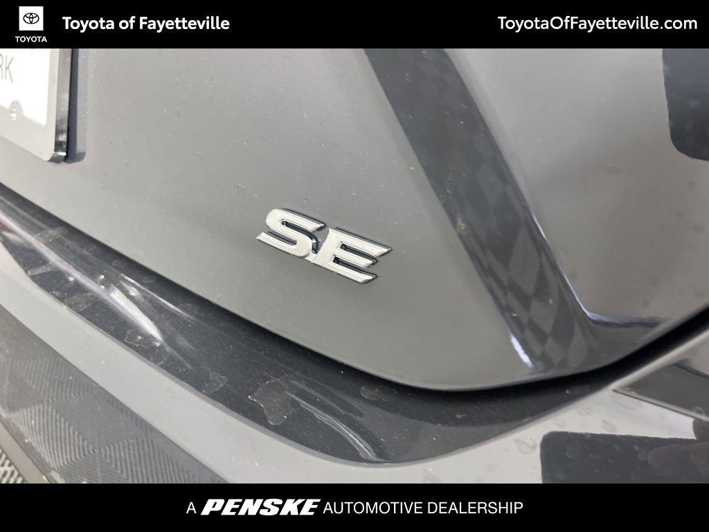 Used 2026 Toyota Camry SE w/ Convenience Package FWD image 4