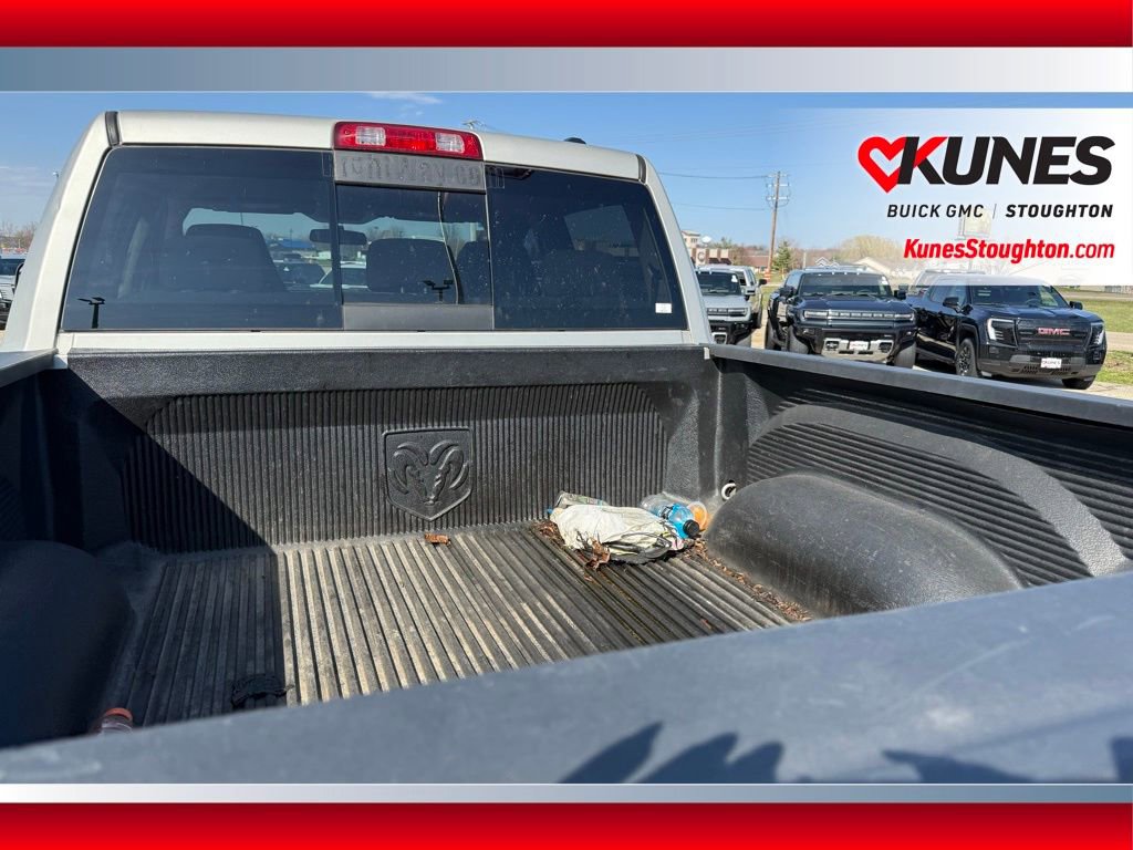 Used 2010 Dodge Ram 1500 Truck SLT image 17