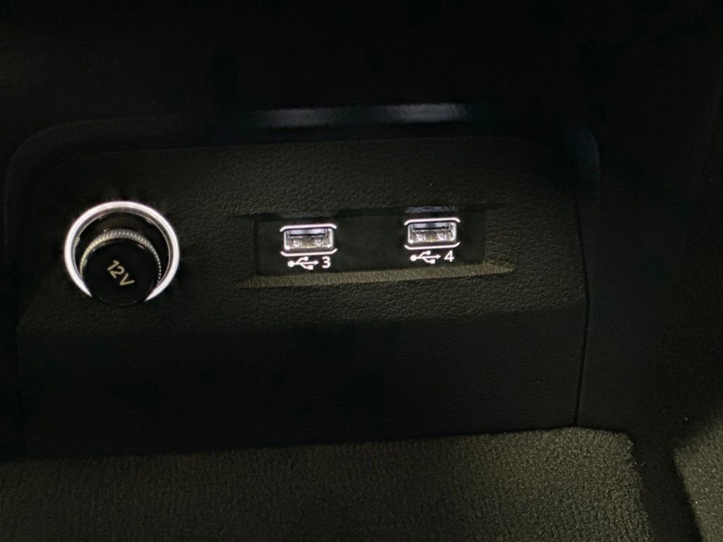 Used 2019 Audi e-tron Prestige w/ Prestige Package image 30