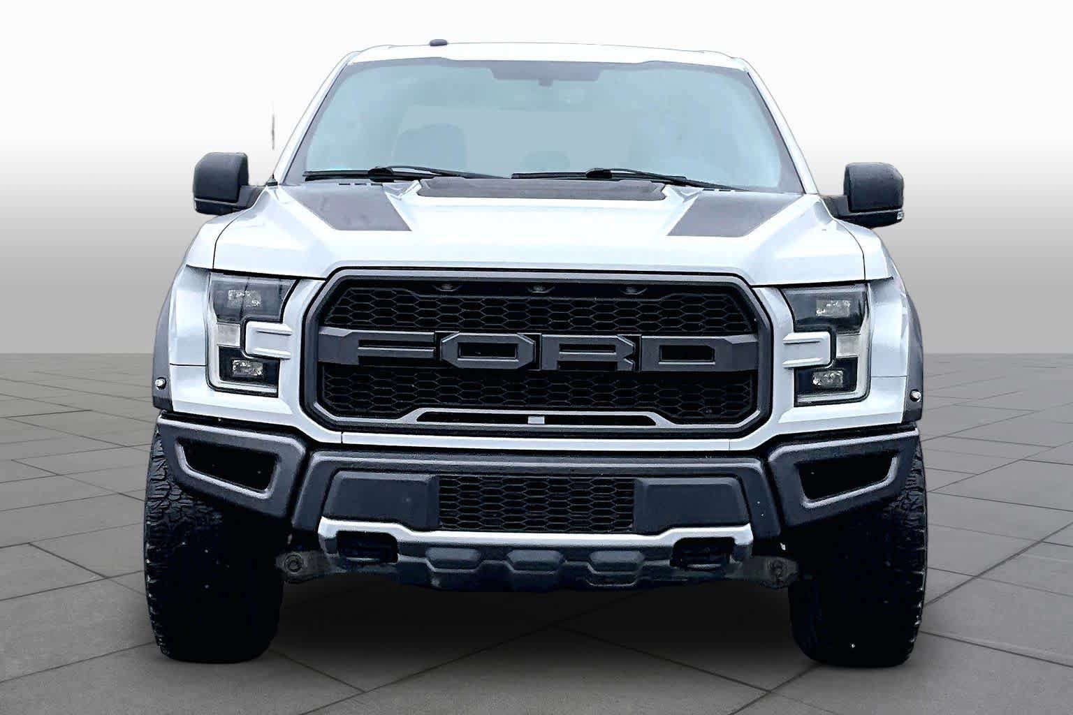 Used 2017 Ford F150 Raptor w/ Equipment Group 801A Mid AWD/4WD image 3