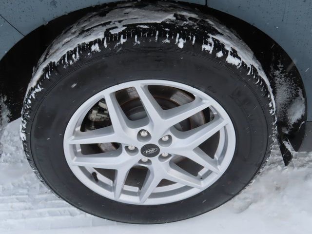 Used 2023 Ford Edge SEL image 13