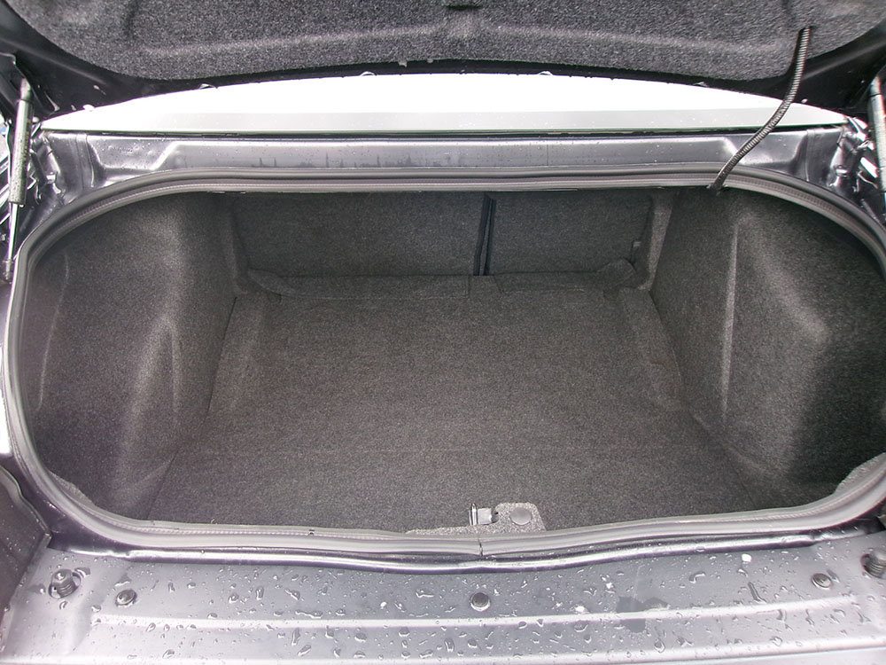 Used 2019 Dodge Challenger SXT image 13