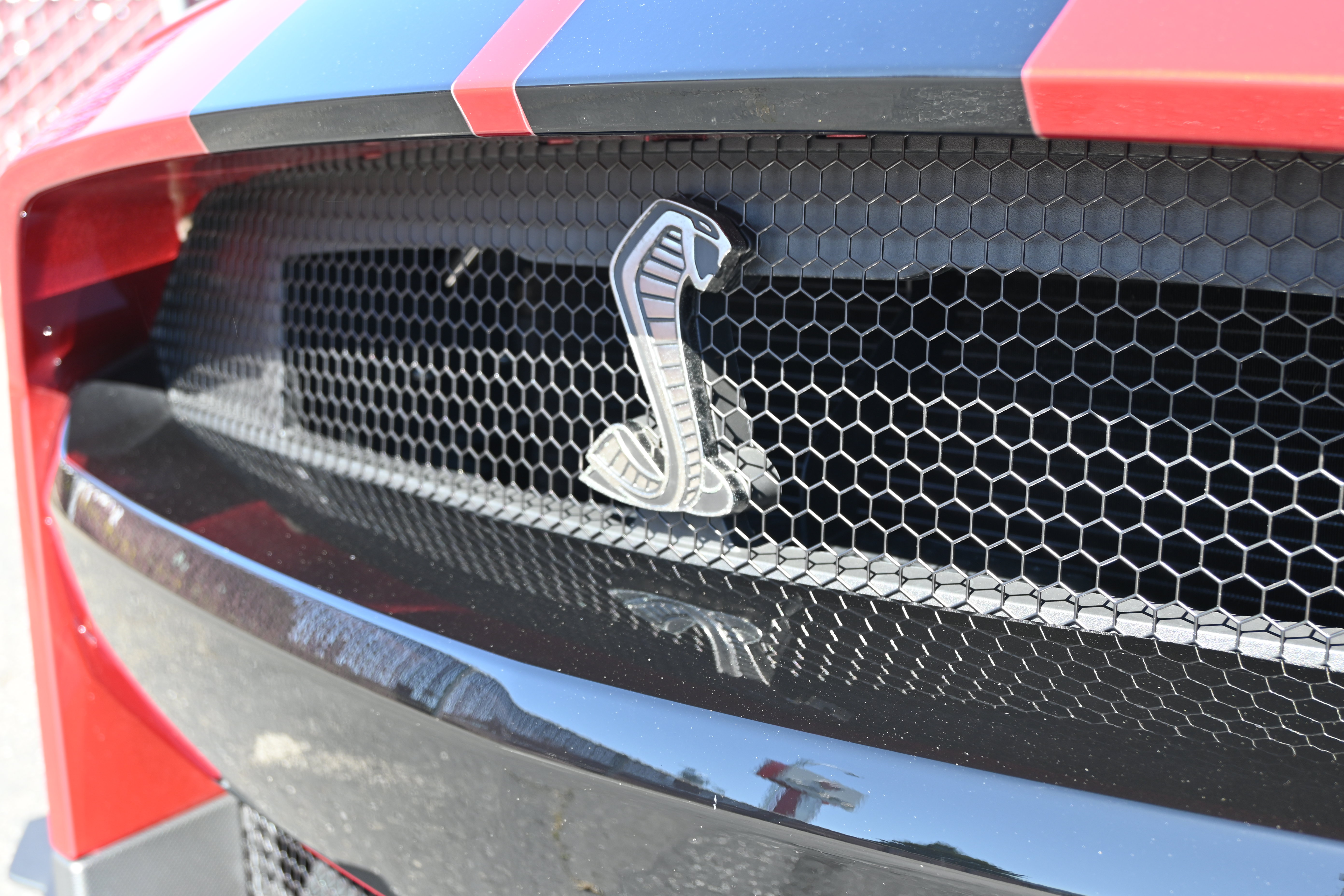 Used 2020 Ford Mustang Shelby GT500 w/ Technology Package RWD image 31