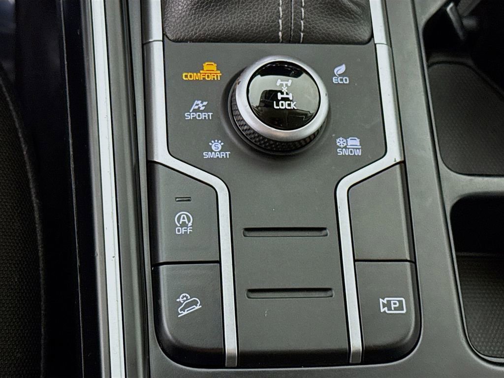 Used 2022 Kia Sorento LX image 10