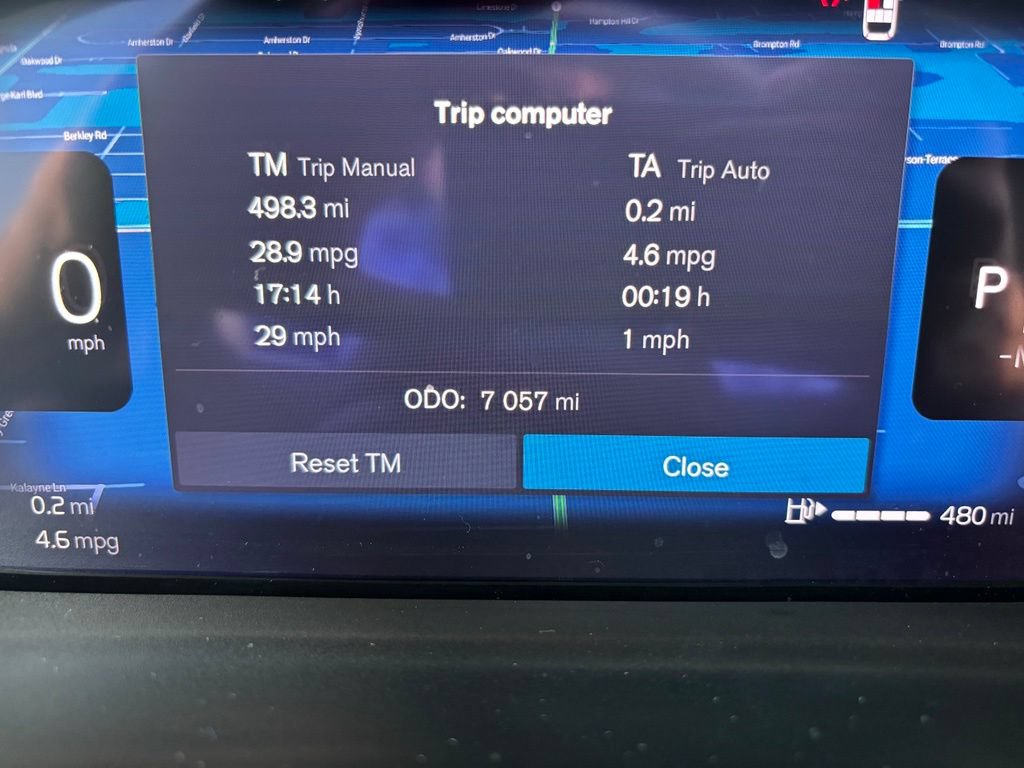 Certified 2026 Volvo XC40 B5 Plus w/ Climate Package AWD/4WD image 8