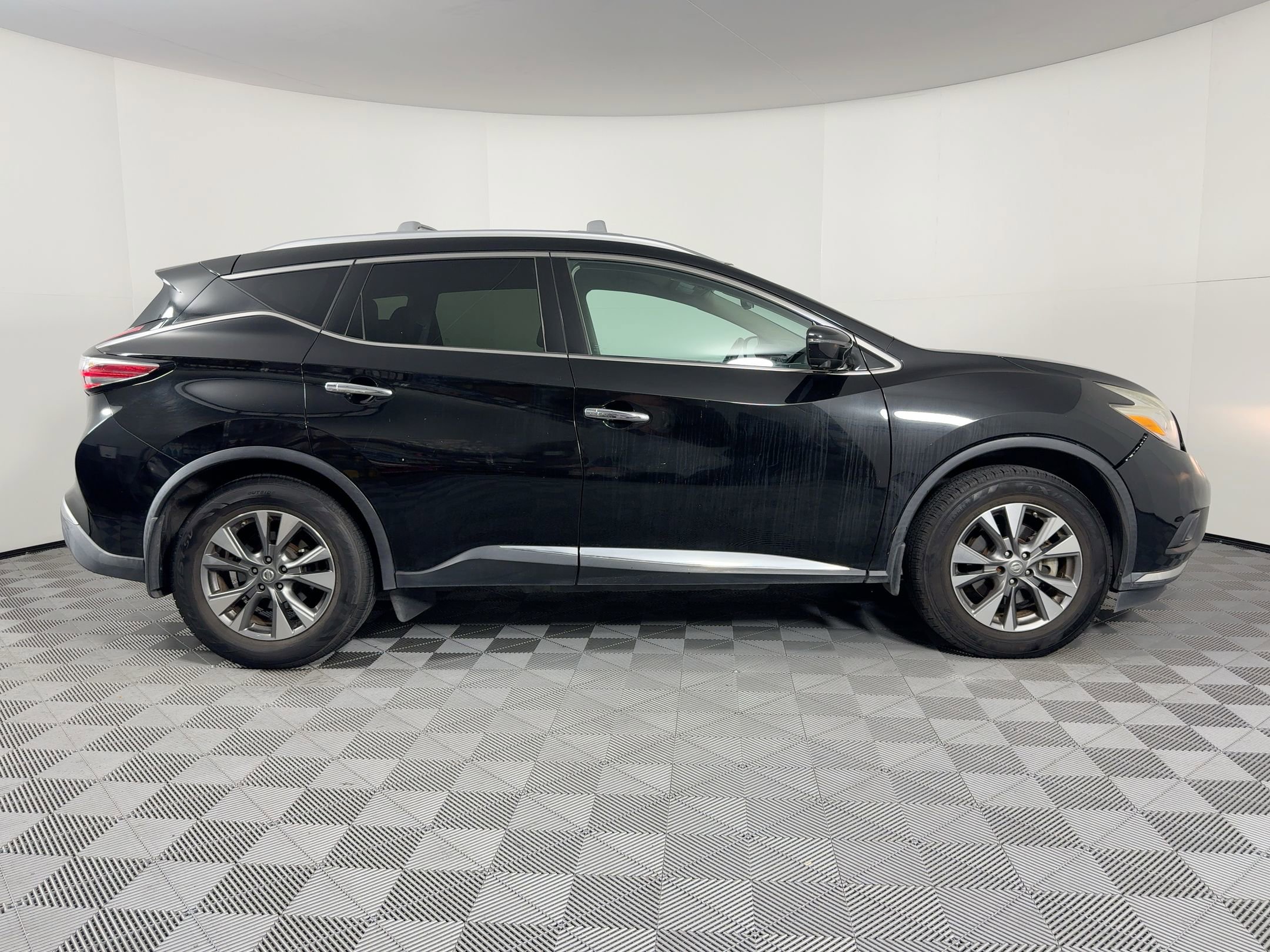 Used 2017 Nissan Murano SL image 8