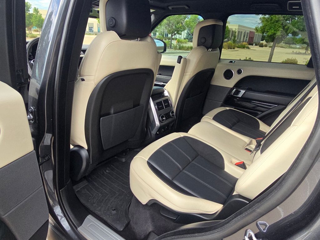 Used 2020 Land Rover Range Rover Sport HST AWD/4WD image 16