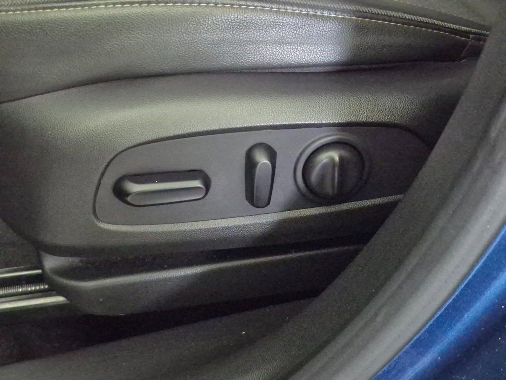 Used 2020 Buick Encore GX Select image 15