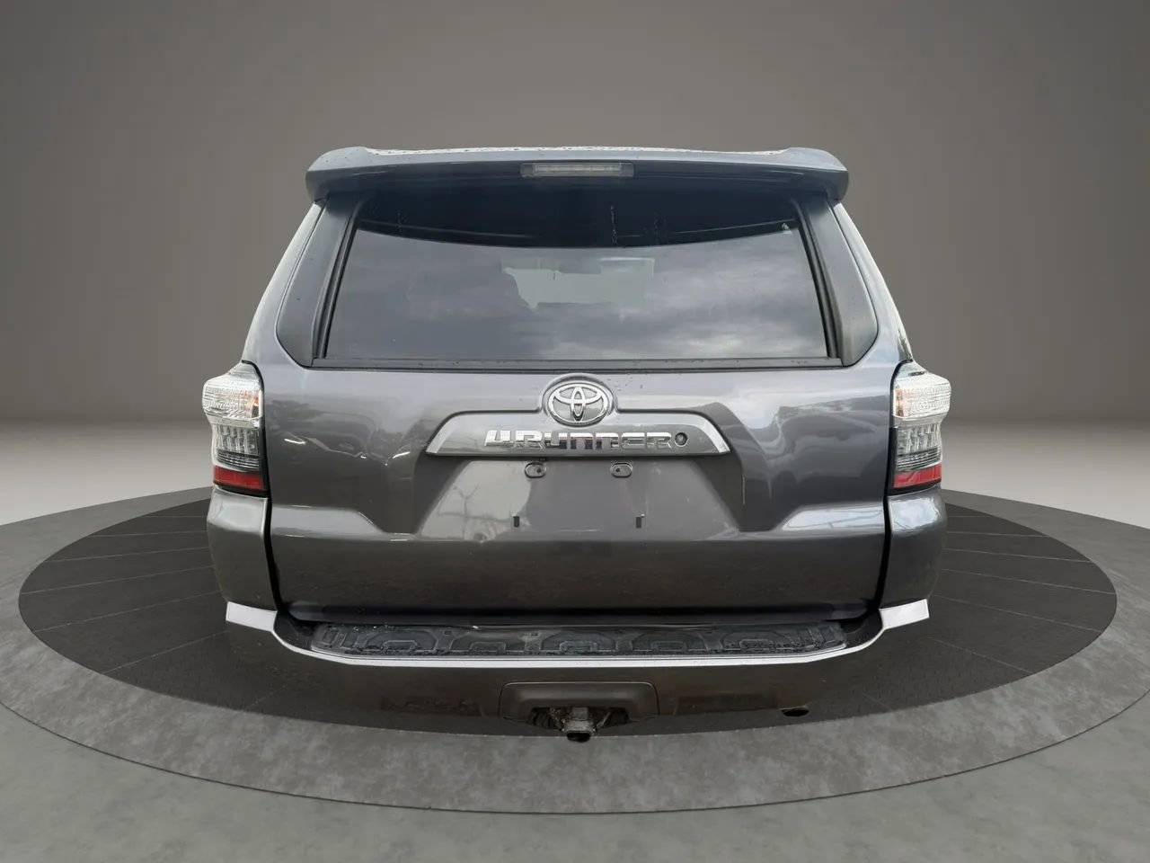 Used 2016 Toyota 4Runner SR5 AWD/4WD image 6