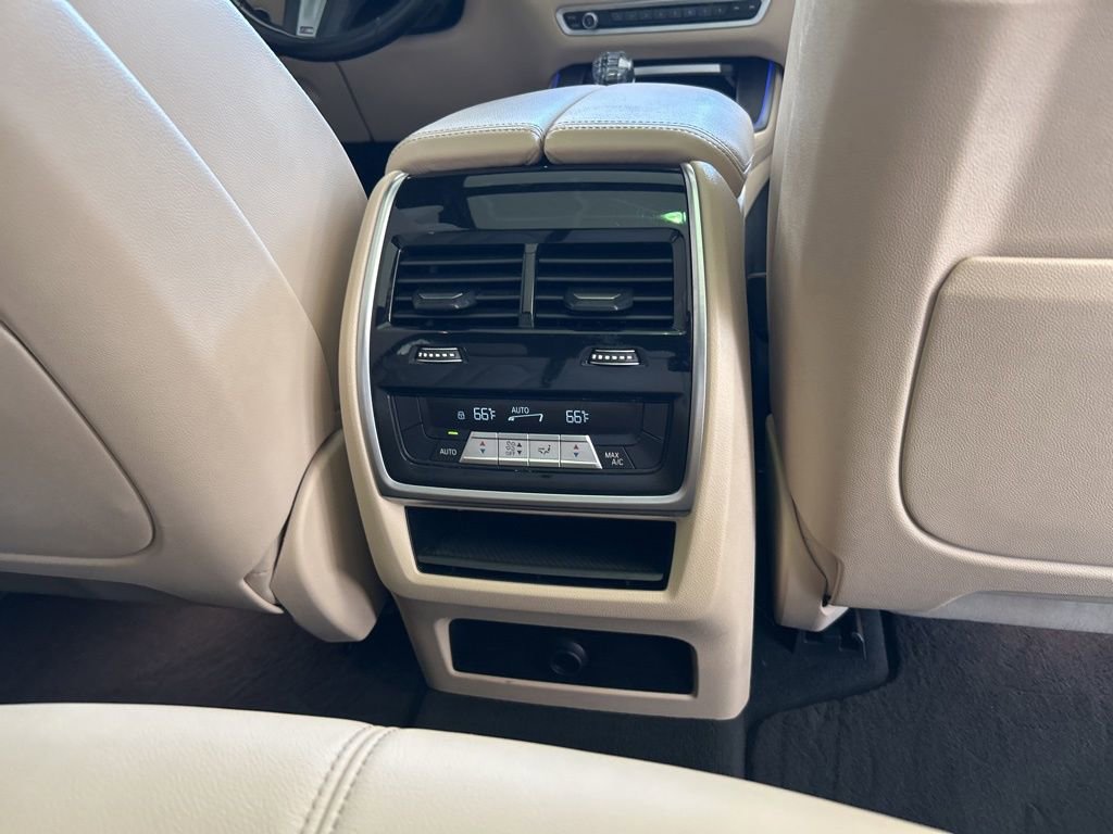 Used 2022 BMW X5 xDrive40i w/ M Sport Package image 30