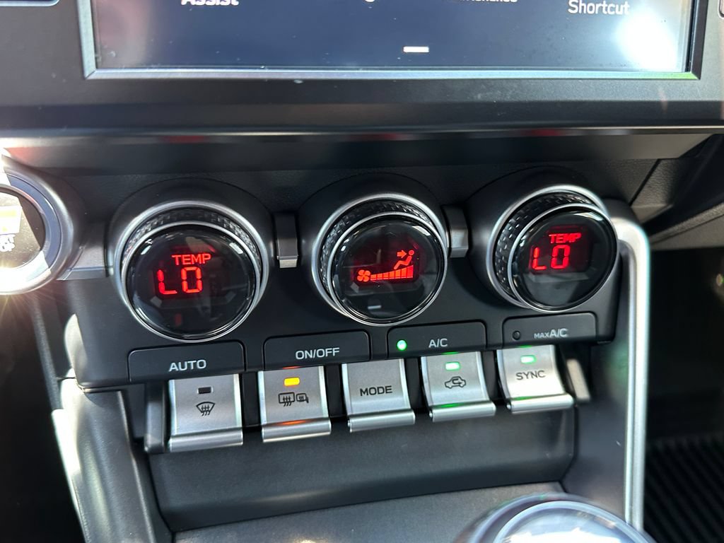 Used 2022 Toyota GR86 w/ ALL Weather Mat Package (TMS) RWD image 29