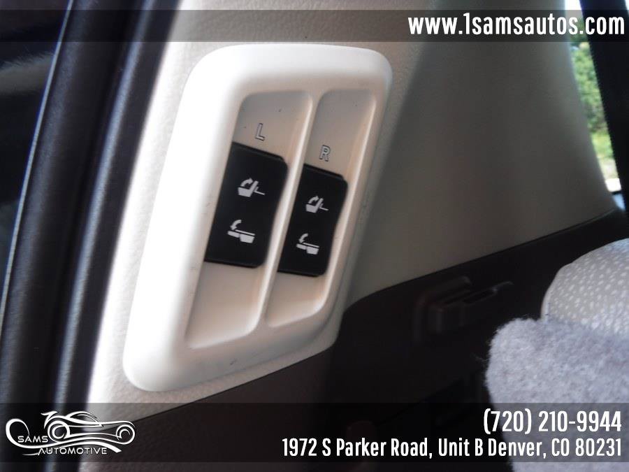 Used 2013 Lexus GX 460 AWD/4WD image 25