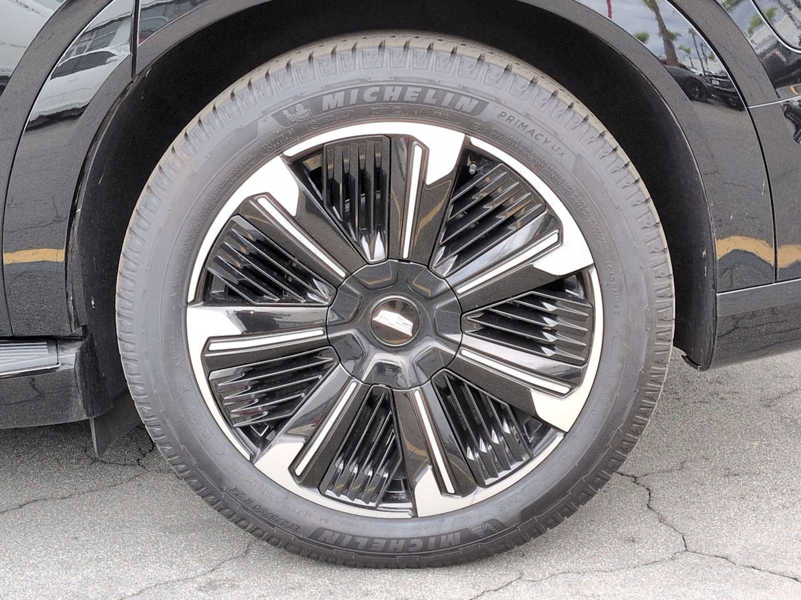 New 2025 Cadillac Escalade IQ Sport 2 image 27