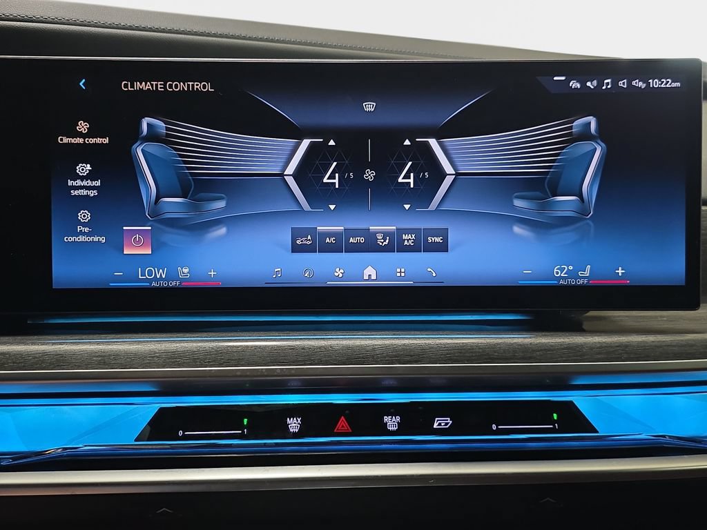 Certified 2023 BMW i7 xDrive60 AWD/4WD image 25