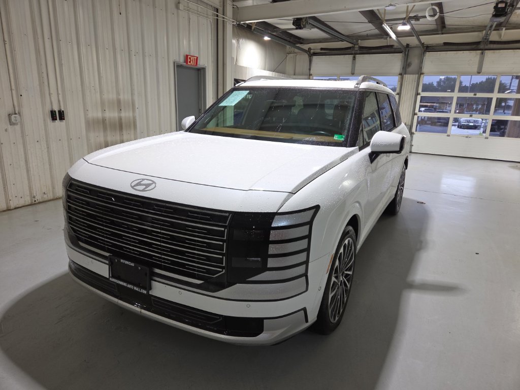 Used 2026 Hyundai Palisade Calligraphy AWD/4WD image 4