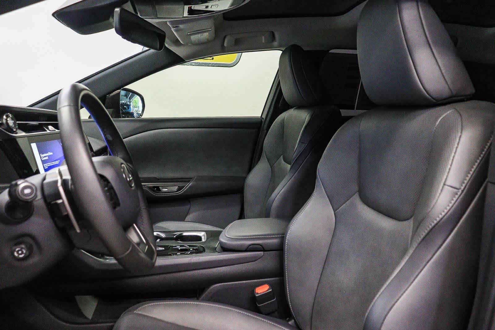 Used 2024 Lexus RZ 300e Premium w/ Accessory Package (Z1) FWD image 17