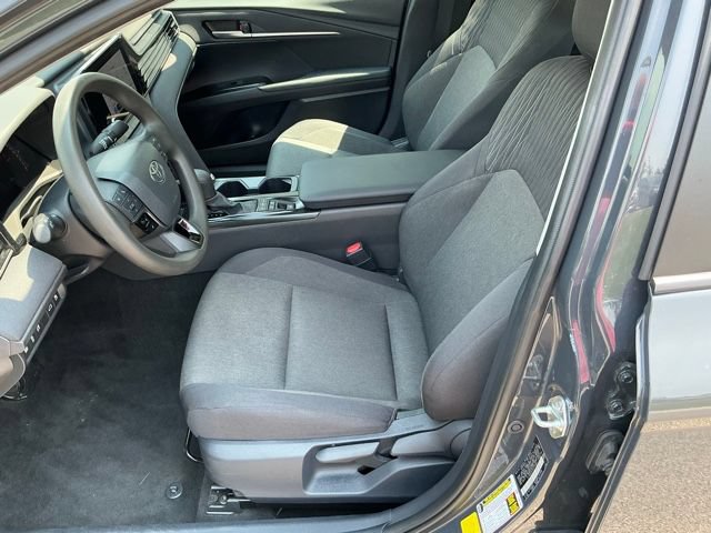 Used 2025 Toyota Camry LE FWD image 12