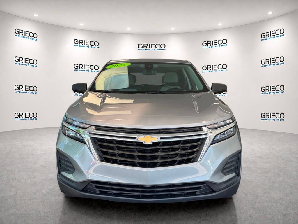 Certified 2024 Chevrolet Equinox LS w/ Driver Confidence II Package FWD image 2