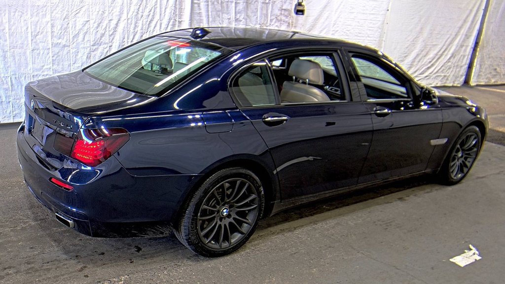 Used 2014 BMW 750Li xDrive AWD/4WD image 5