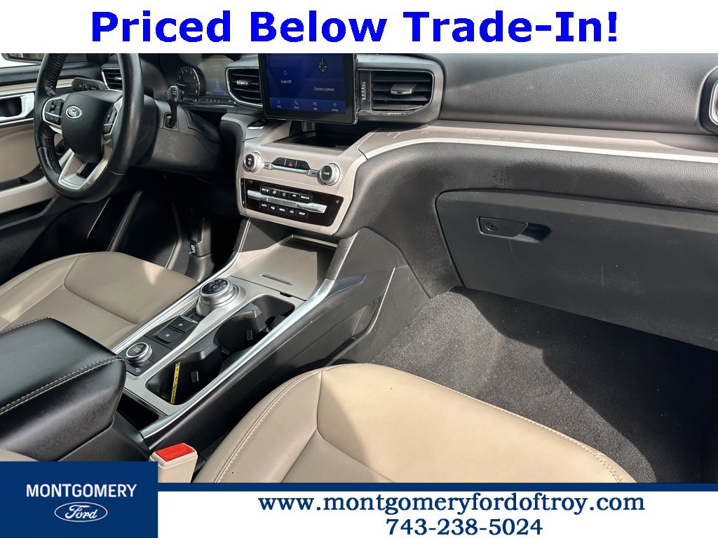 Used 2023 Ford Explorer XLT w/ Equipment Group 202A image 14